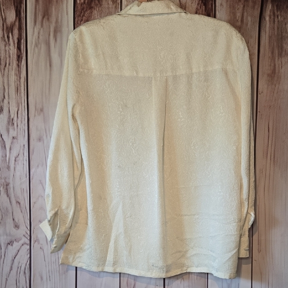 Evan Picone Vintage Ivory Button Down Shirt With Shoulder Pads Size 10 - Picture 7 of 7